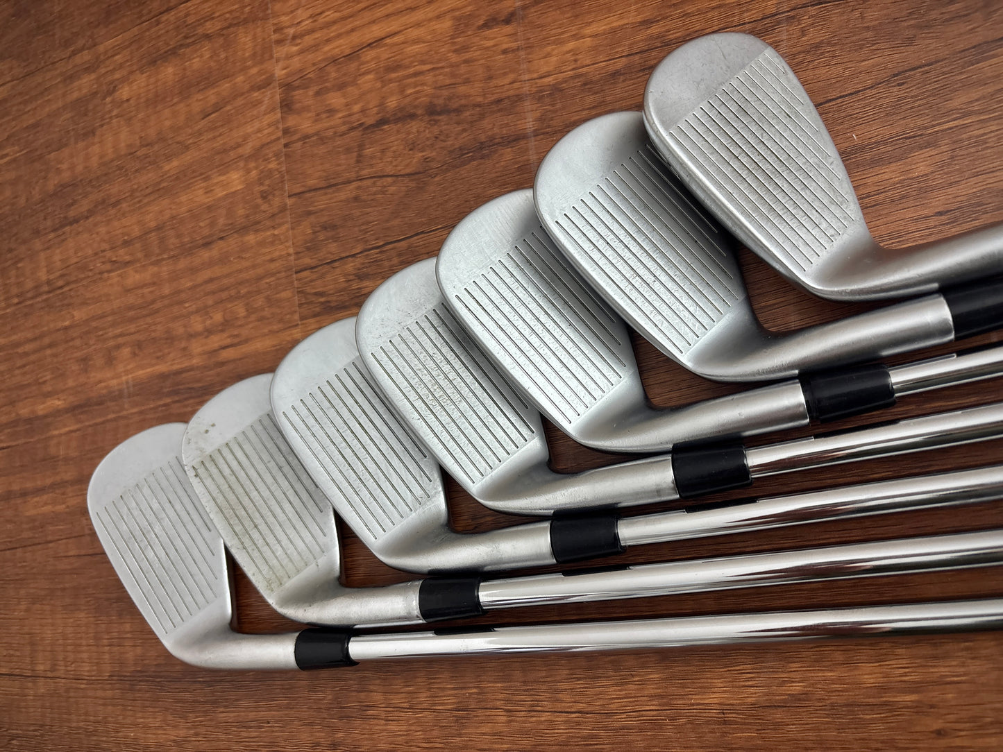Callaway Apex Pro 21 Iron Set 4-PW / True Temper AMT X100 X-Stiff