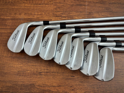 Titleist 620 MB Iron Set 4-PW / KBS Tour Stiff