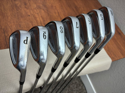 Titleist 690 CB Iron Set 4-PW / Precision 5.0 Shafts