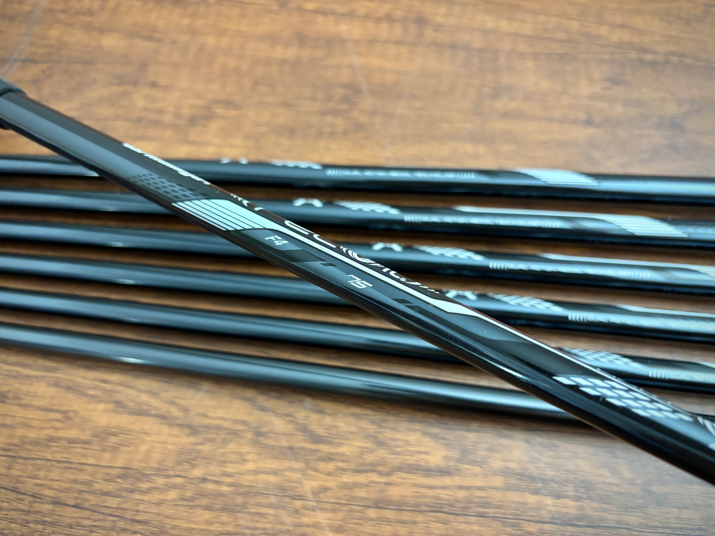 Ping i530 Forged Iron Set 4-PW / Recoil F4 Stiff Graphite