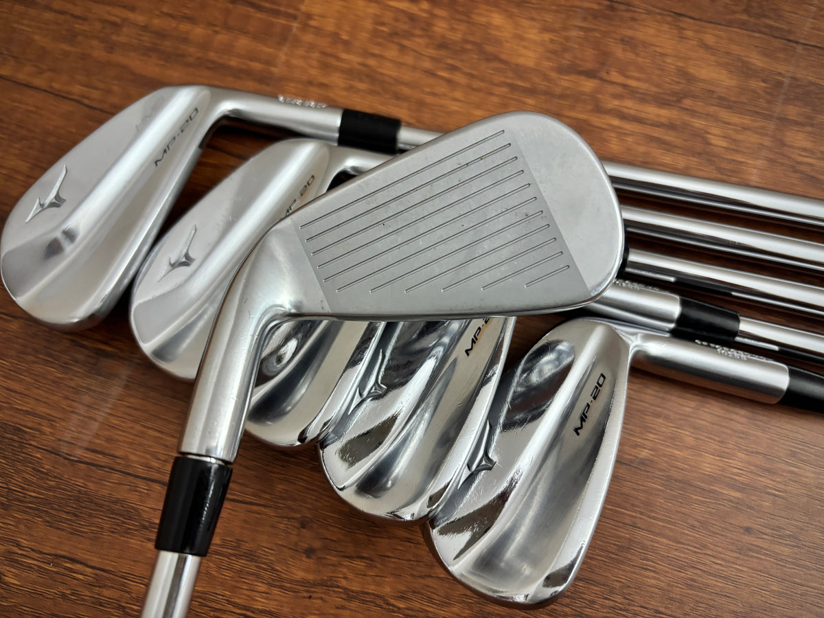 Mizuno MP-20 HMB Iron Set 4-9 / Dynamic Gold X100 X-Stiff