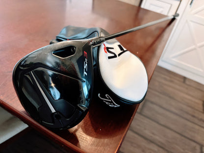 Titleist TSR3 Driver 9.0* + headcover / Stiff