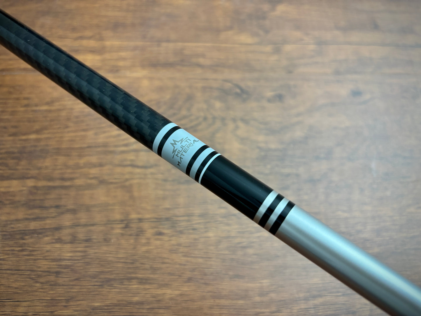 Cobra Darkspeed X Driver 9* + headcover / Stiff