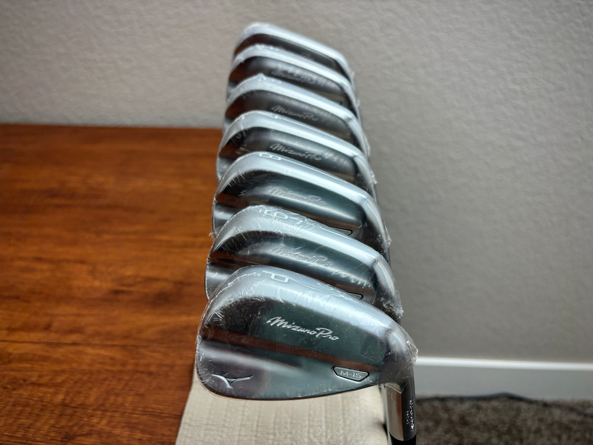 *NEW IN PLASTIC* Mizuno M-15 Iron Set 4-PW / True Temper AMT Silver Stiff