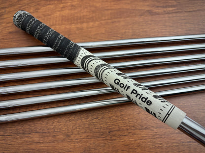 (Left-handed) Taylormade SIM 2 Max Iron Set 5-AW / KBS Max MT Regular Flex