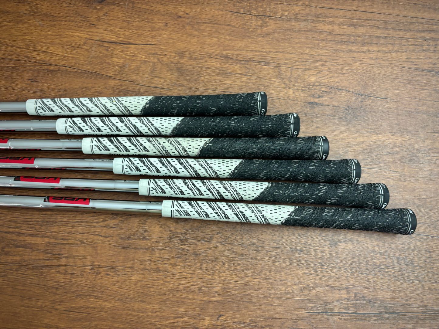 PXG 0211 XCOR2 Iron Set 5-PW / KBS Tour 120 Stiff