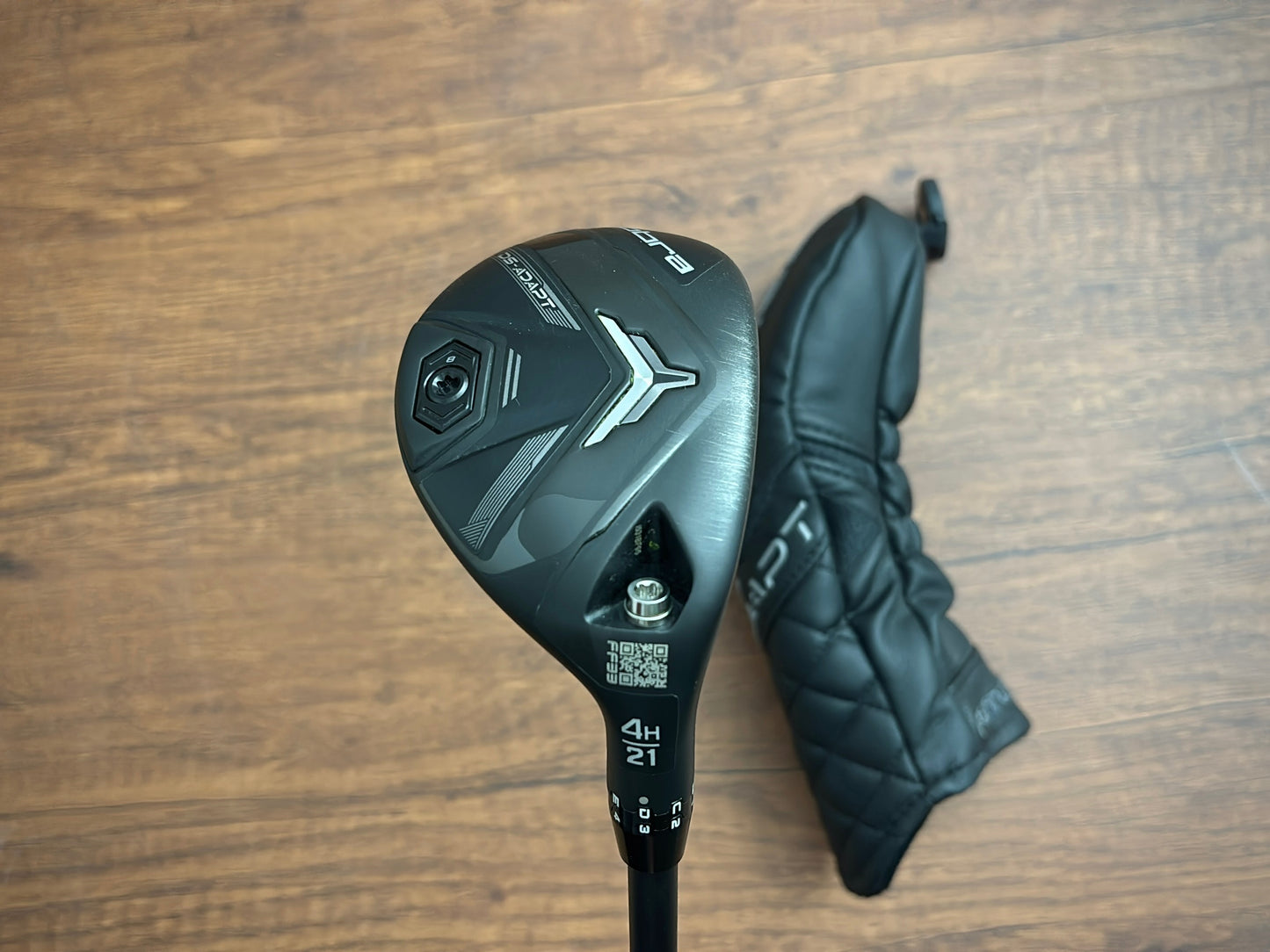 Cobra DS-ADAPT 4-Hybrid + headcover / X-Stiff