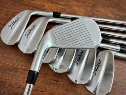 Titleist 620 MB Iron Set 4-PW / KBS Tour Stiff