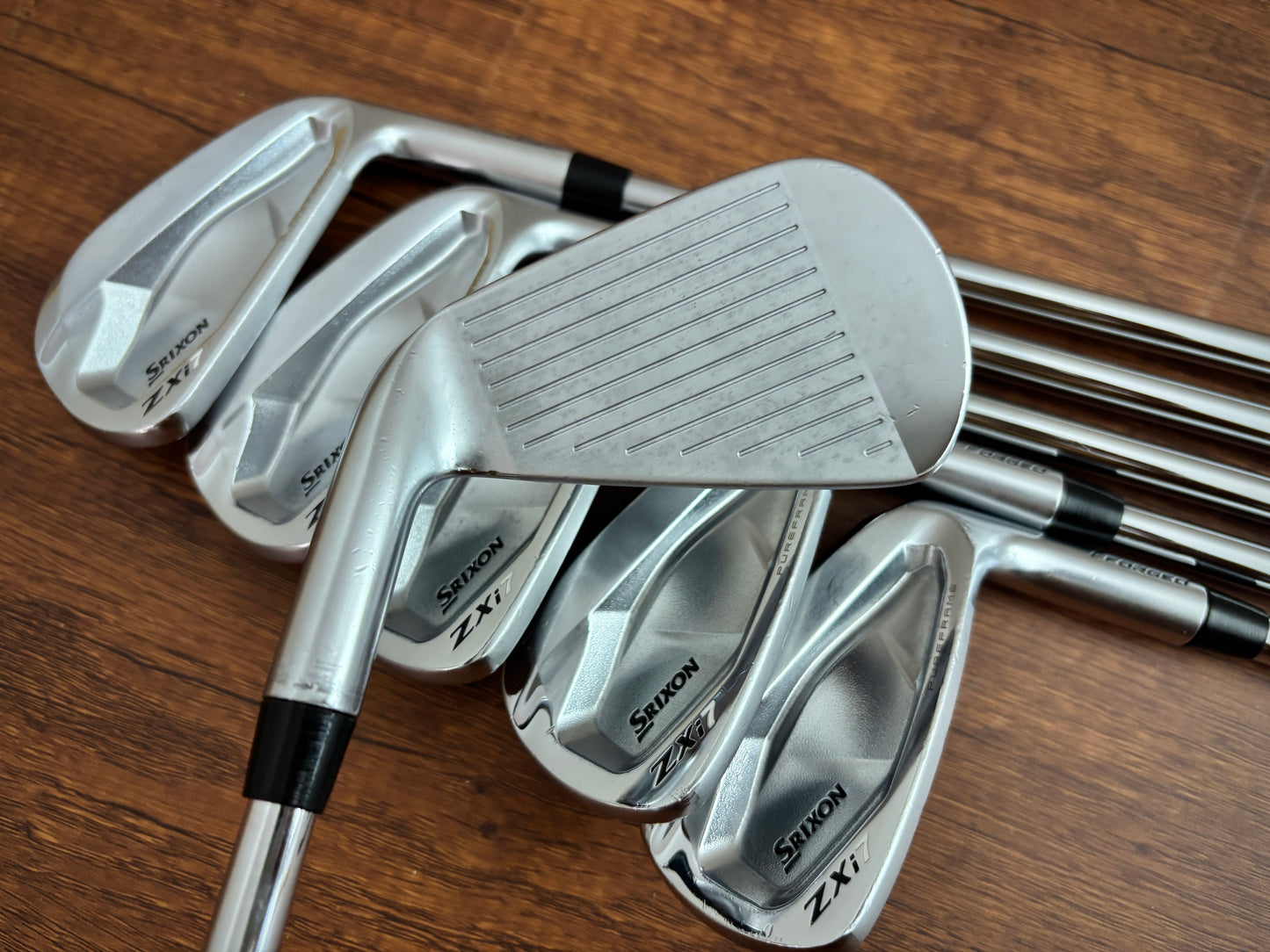 Srixon ZXi7 Iron Set 5-PW / Accra iSeries 115i Stiff