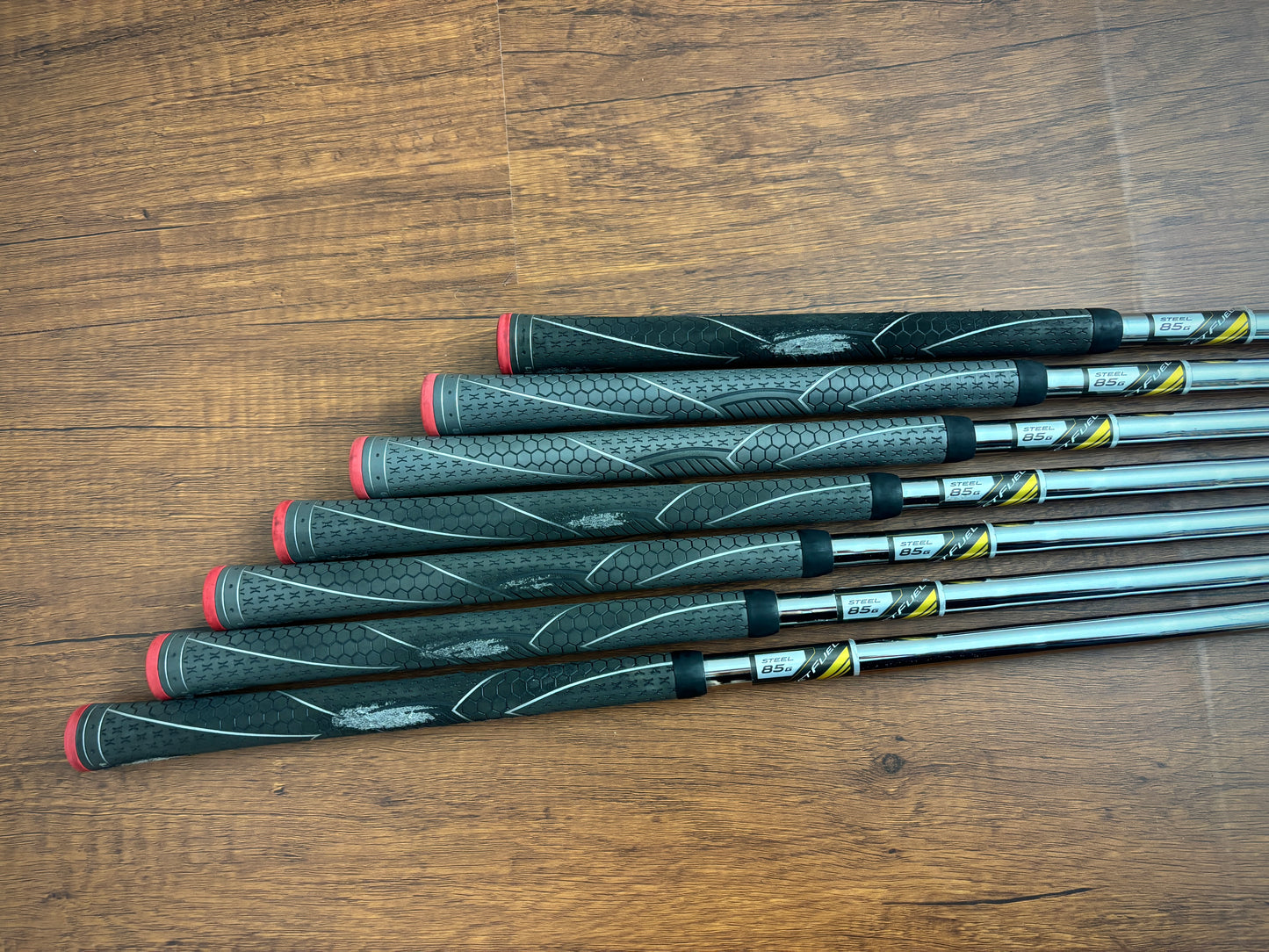 (Left-handed) Taylormade Rocketbladez Iron Set 4-PW / Stiff Shafts