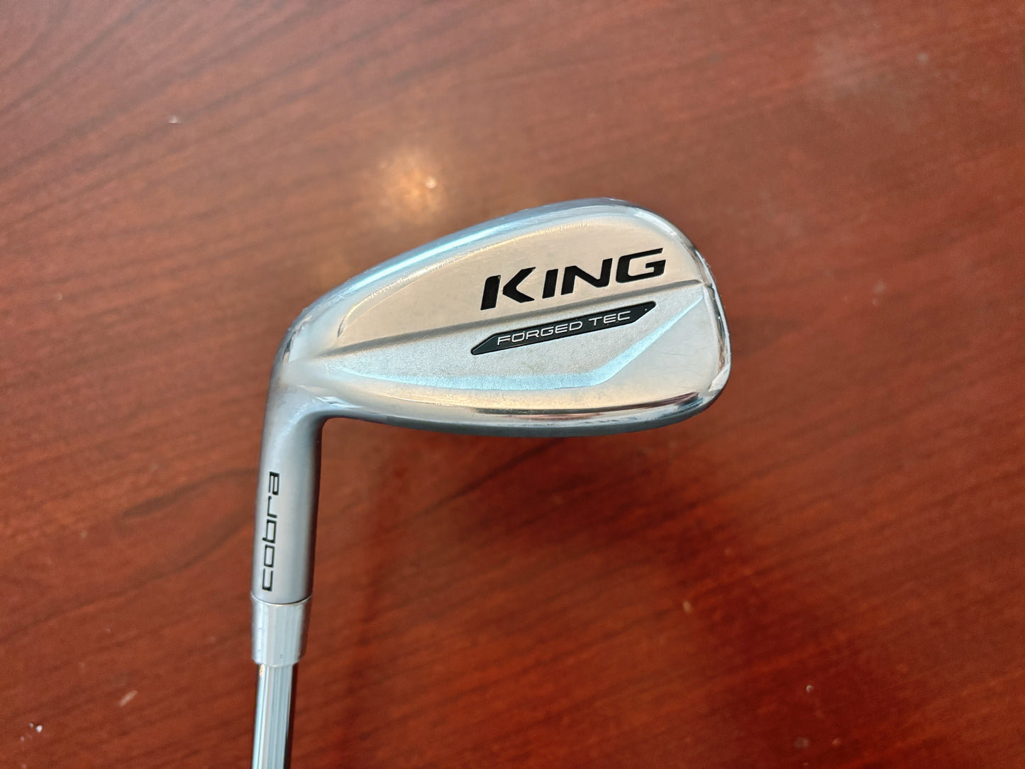 (Left-handed) Cobra King Forged TEC Gap Wedge GW / Regular Flex
