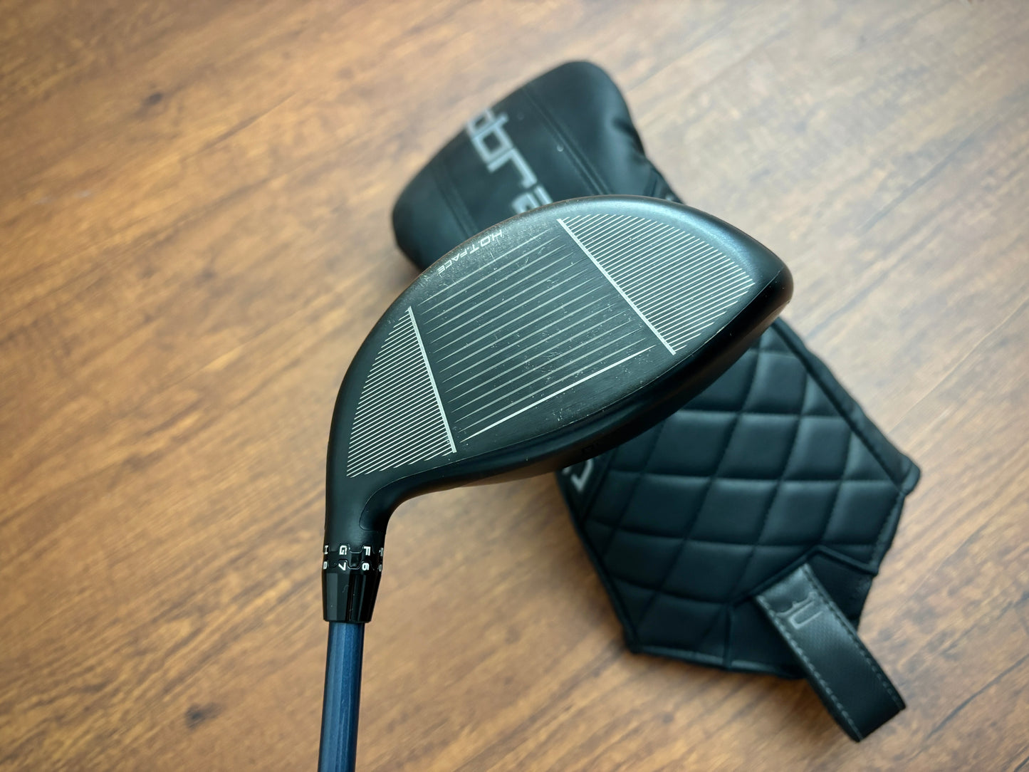 Cobra DS ADAPT MAX-K Driver 9* + headcover / Stiff