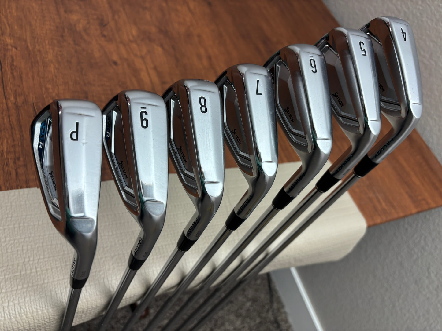 Srixon ZXiR Iron Set 4-PW / KBS Tour Lite Regular Flex