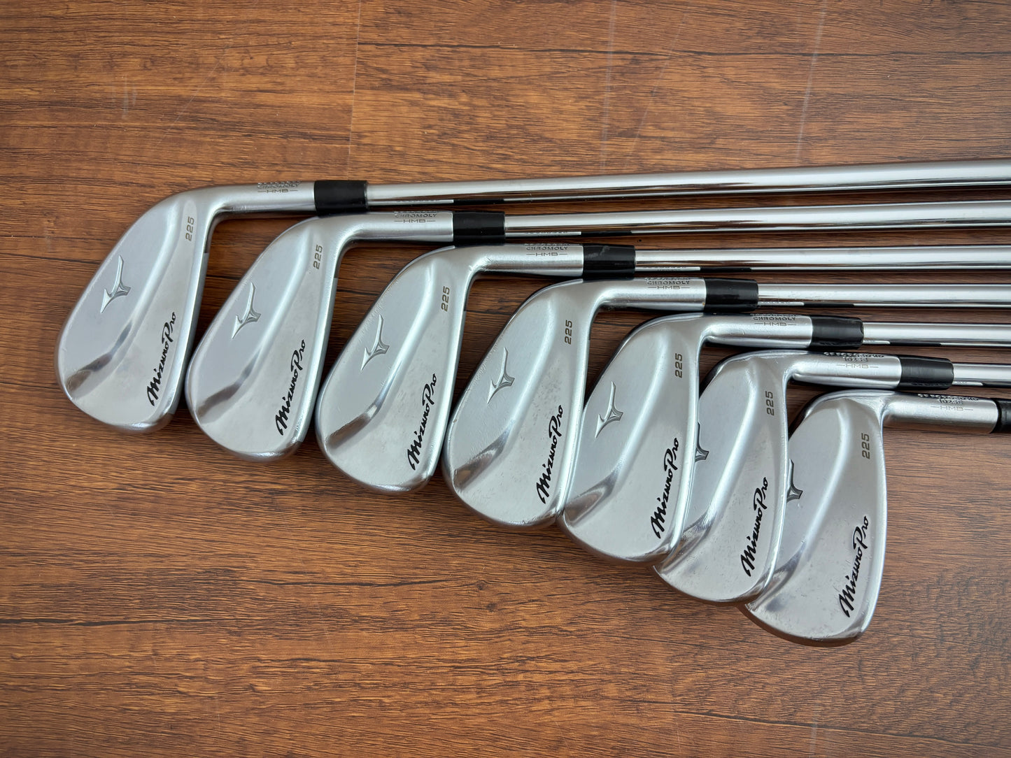 Mizuno Pro 225 Iron Set 4-PW / Accra 110i Steel Shafts