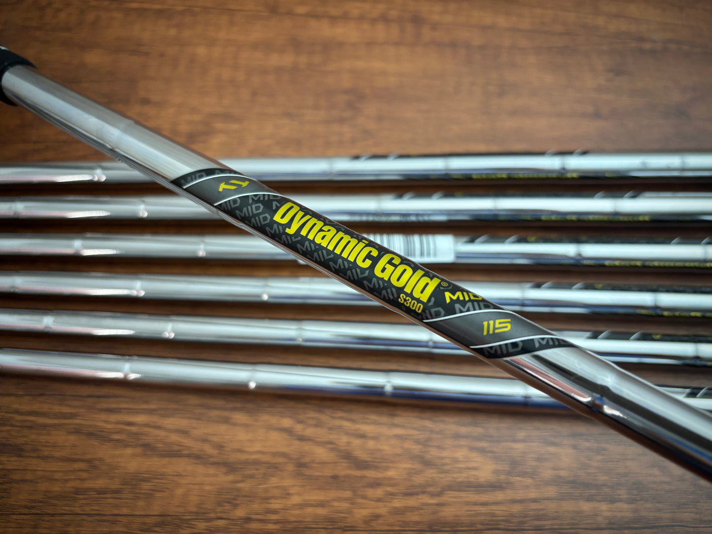 *NEW IN PLASTIC* Srixon ZXi7 Iron Set 4-PW / Dynamic Gold S300 Stiff