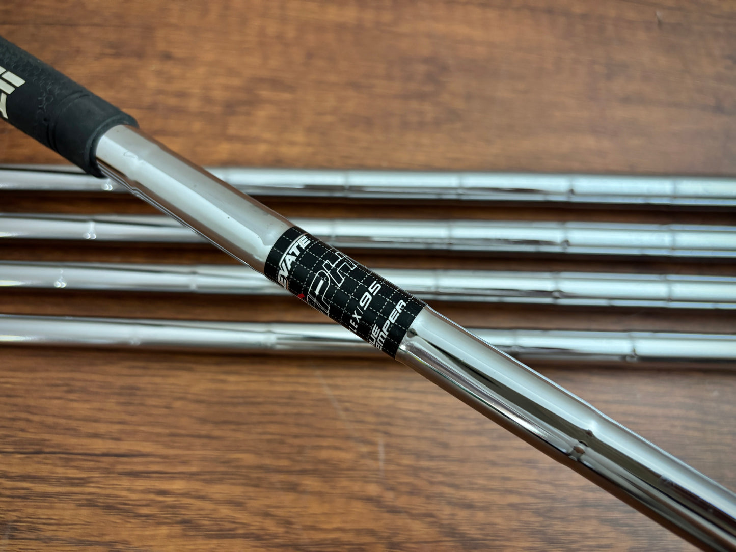 PXG 0311 P Gen 4 Black Iron Set 5-9 / True Temper Elevate Stiff