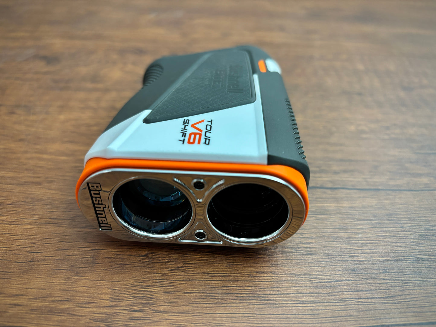 Bushnell Tour V6 Shift Rangefinder White/Gray
