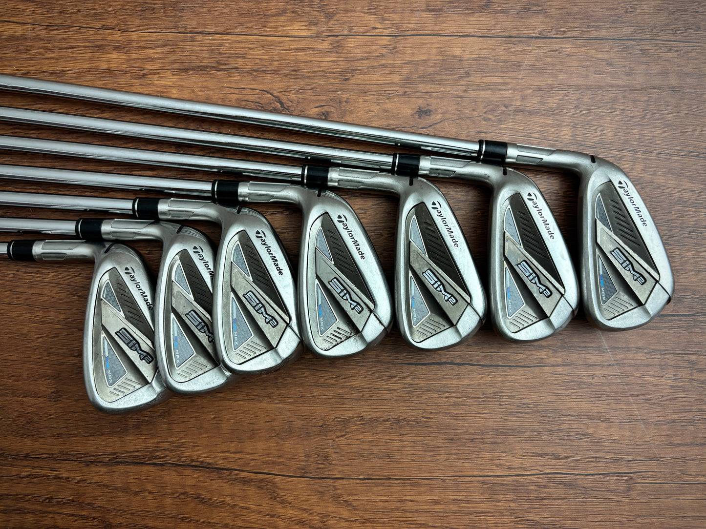 (Left-handed) Taylormade SIM 2 Max Iron Set 5-AW / KBS Max MT Regular Flex