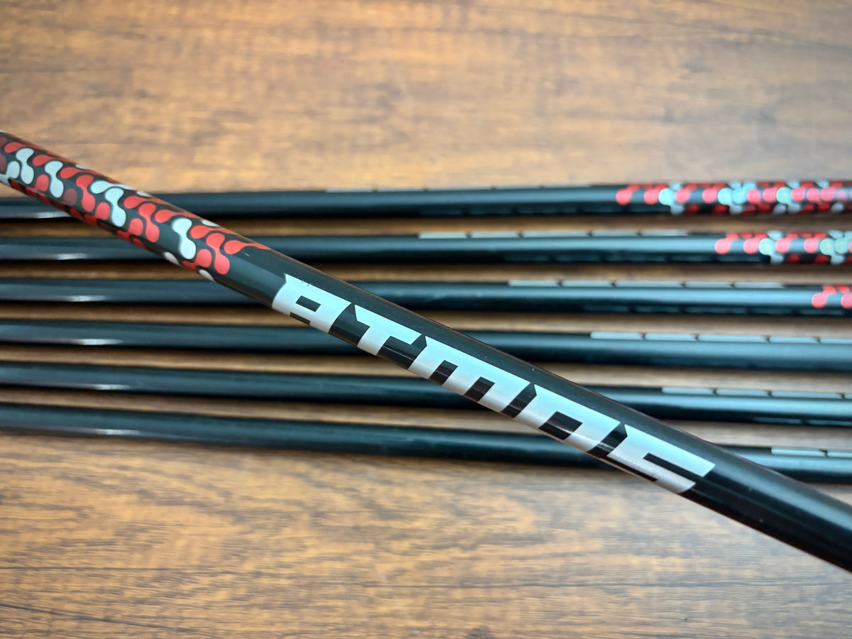Taylormade M4 Iron Set 5-SW / Fujikura Atmos Regular Flex Graphite