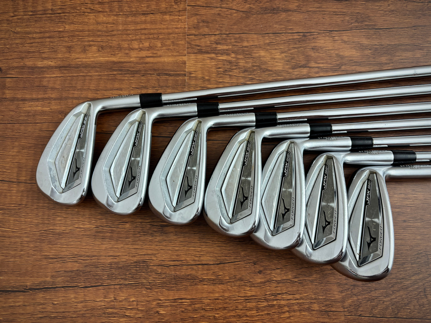 (+1”) Mizuno JPX 921 Forged Iron Set 4-PW / Dynamic Gold S300 Stiff