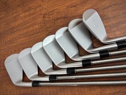 Srixon ZXi5 / ZXi7 Iron Set 5-AW / Aerotech Steelfiber Stiff