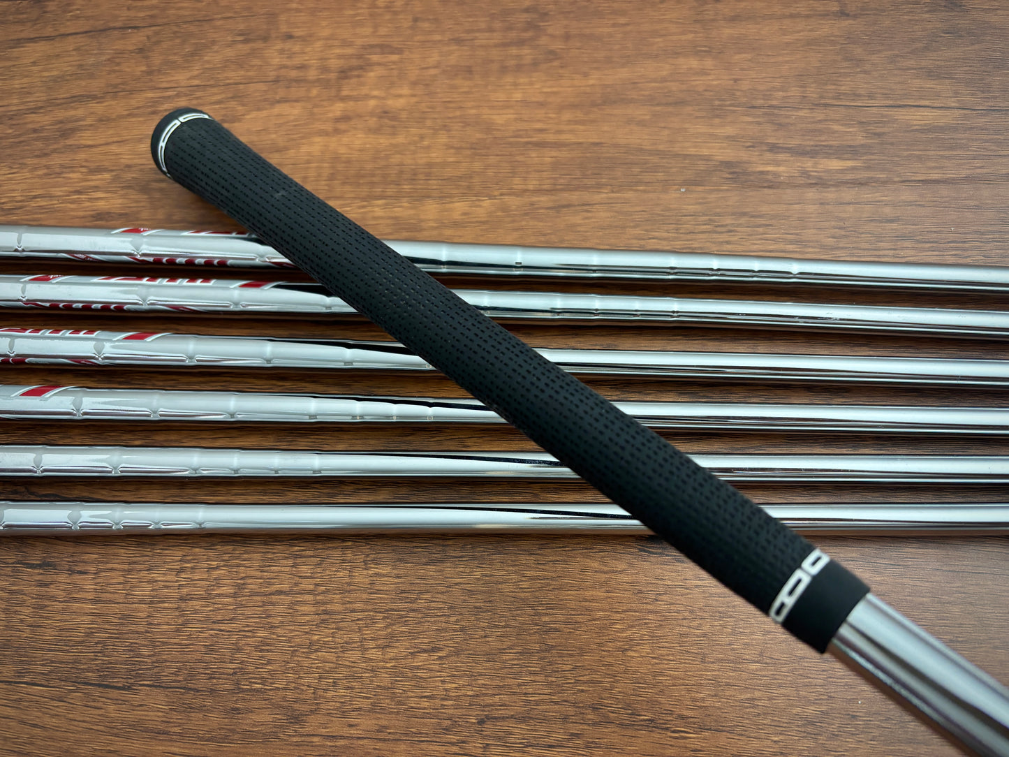 (Left-handed) Titleist T350 ‘23 Iron Set 5-GW / True Temper AMT R300 Regular