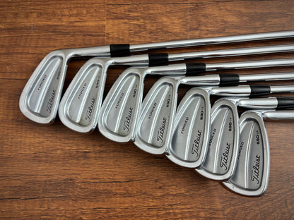 Titleist 690 CB Iron Set 4-PW / Precision 5.0 Shafts