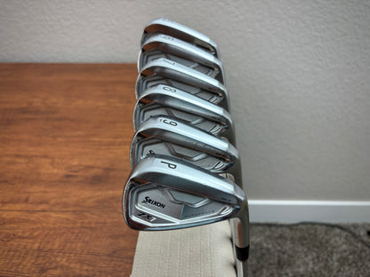 Srixon ZX7 Mkii Iron Set 5-PW / NS Pro 120 Stiff