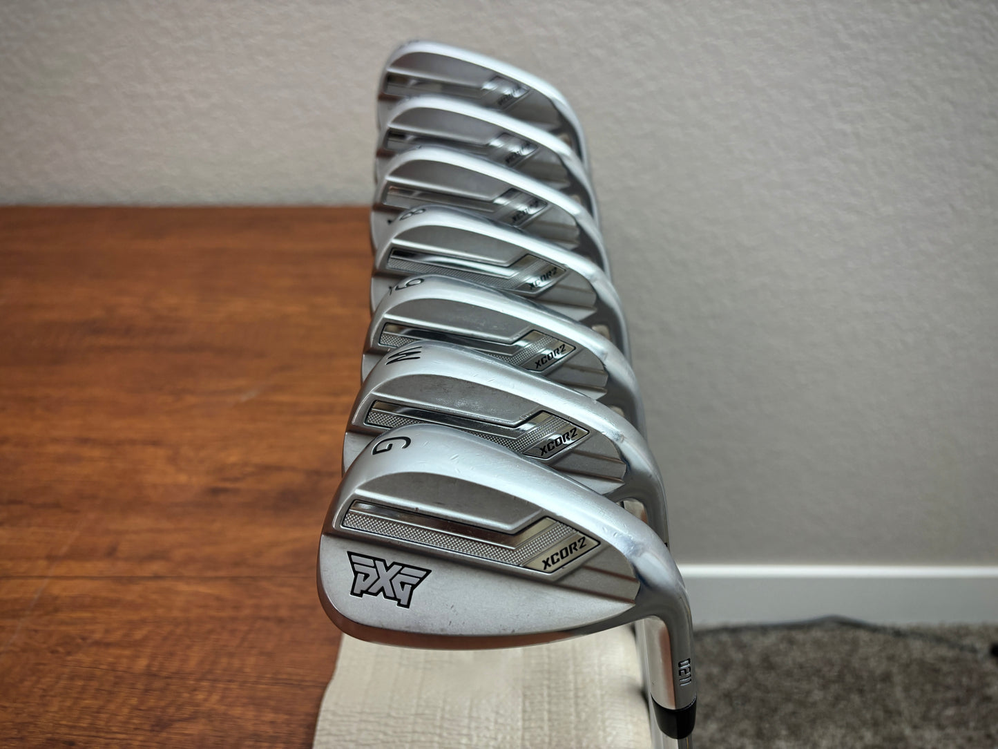 (+1") PXG 0211 XCOR2 Iron Set 5-GW / Dynamic Gold 120 S300 Stiff