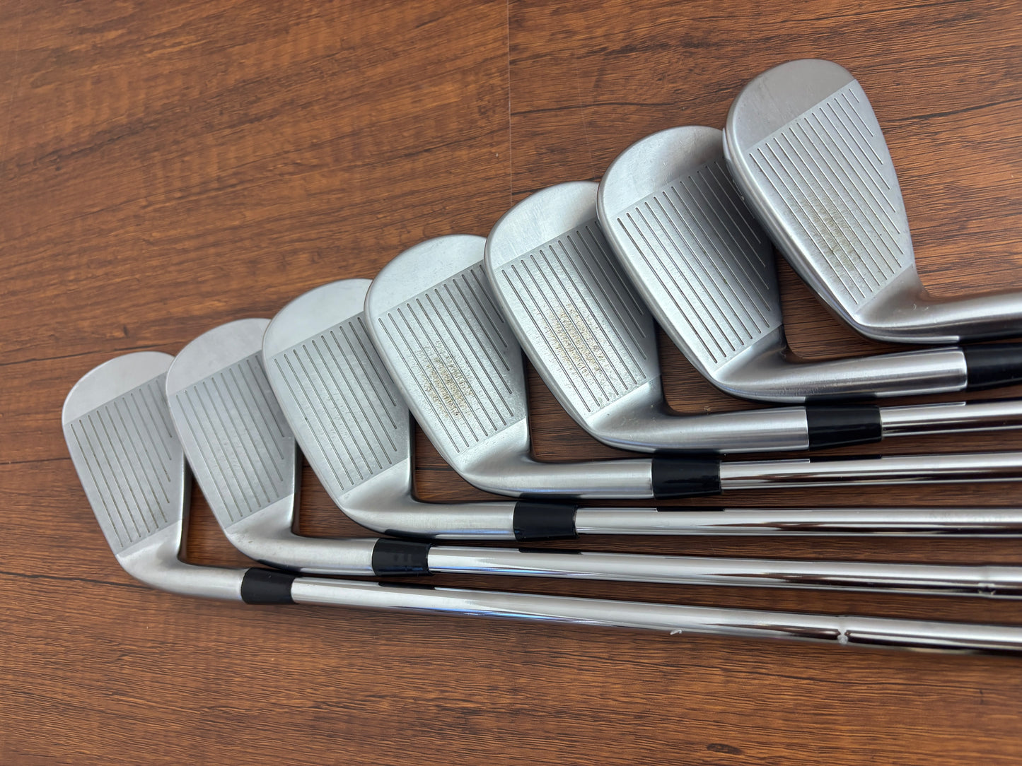 Mizuno Pro 245 Iron Set 4-PW / Dynamic Gold S300 Stiff