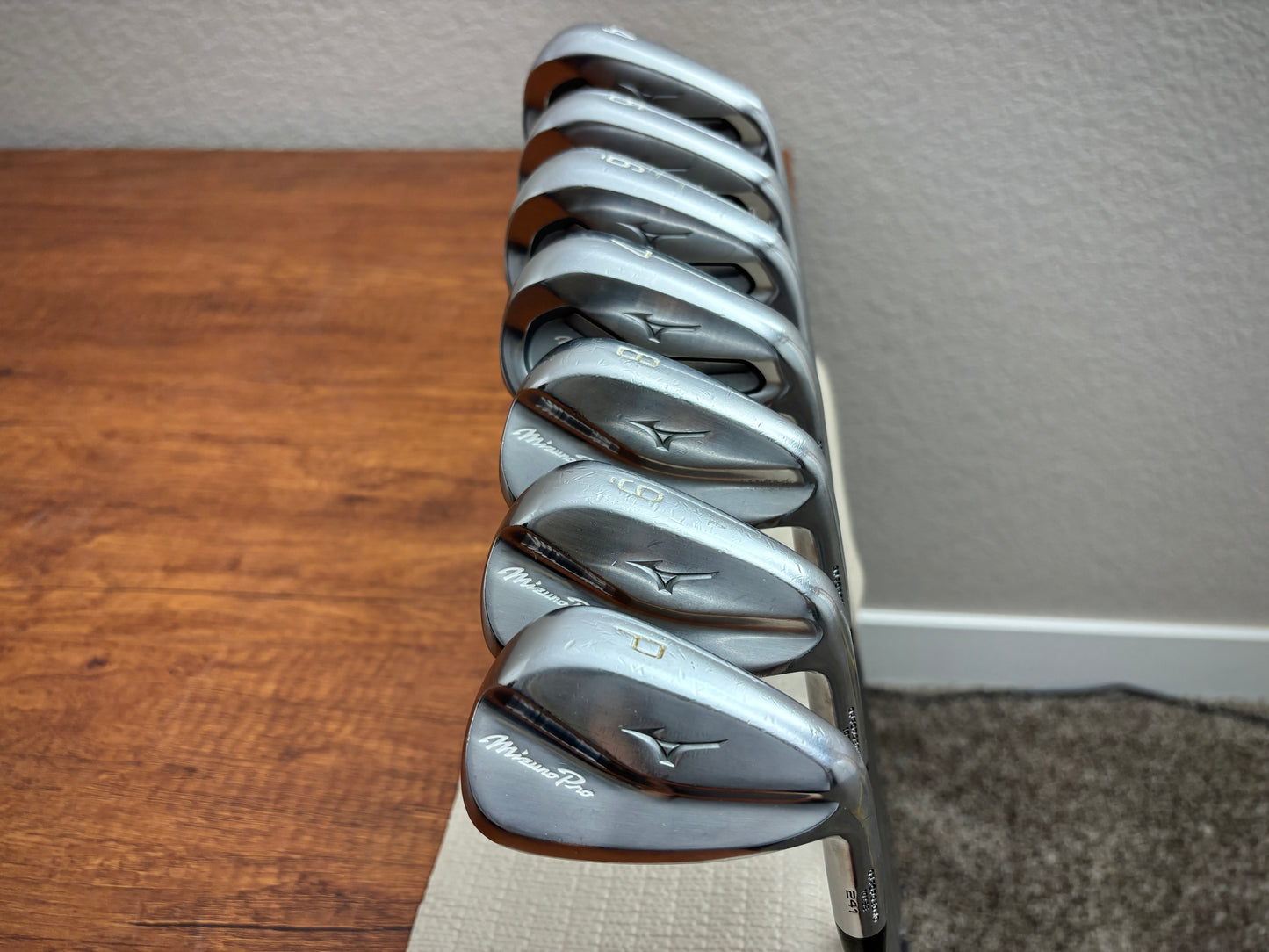 Mizuno Pro 243 / Pro 241 Iron Set 4-PW / Project X 6.0 Stiff