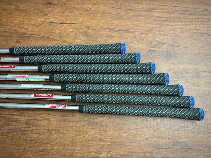 Srixon ZX4 Iron Set 4-PW / KBS Tour Lite Regular Flex