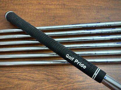 Ping i230 Iron Set 4-PW / Ping AWT 2.0 Regular Flex