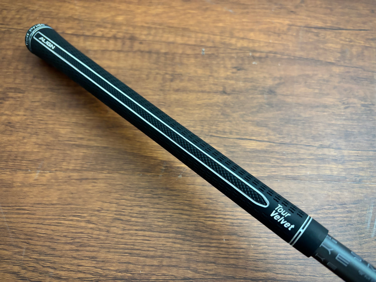 HZRDUS Smoke 5.5 Shaft 44.5" (Callaway Tip) / Regular Flex