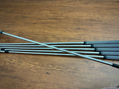 Titleist AP2 716 / CB Combo Iron Set 4-9 / Stiff