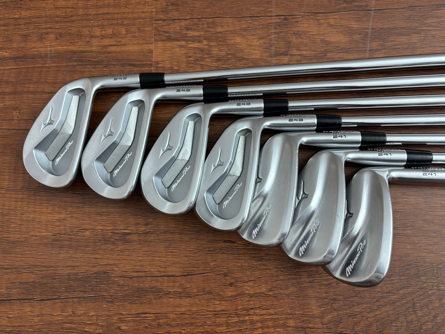 Mizuno Pro 243 / Pro 241 Iron Set 4-PW / Project X 6.0 Stiff