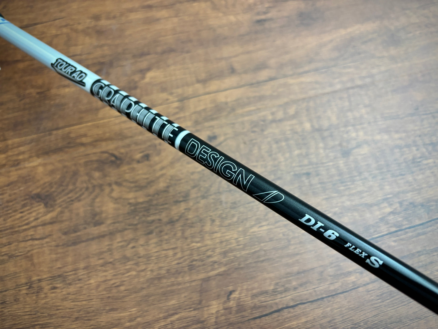 Cobra DS Adapt X Driver 10.5* / Tour AD Graphite Design Stiff