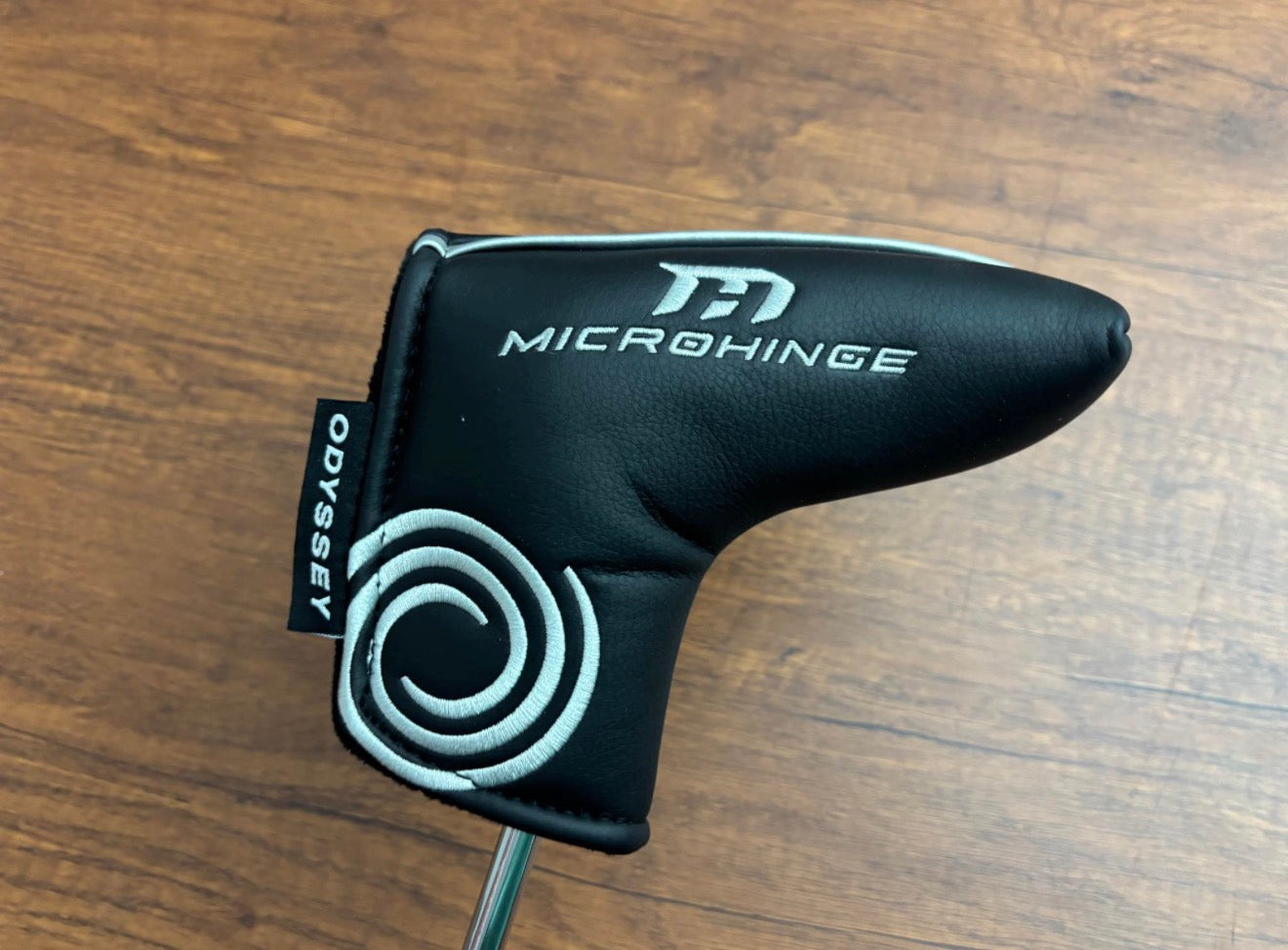 *NEW IN PLASTIC* Odyssey Microhinge #1 CH Putter 35” + headcover