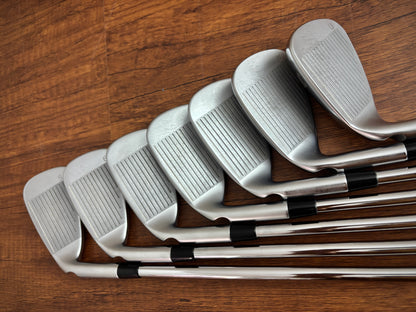 Ping G425 Iron Set 5-UW / NS Pro 105 Regular Flex