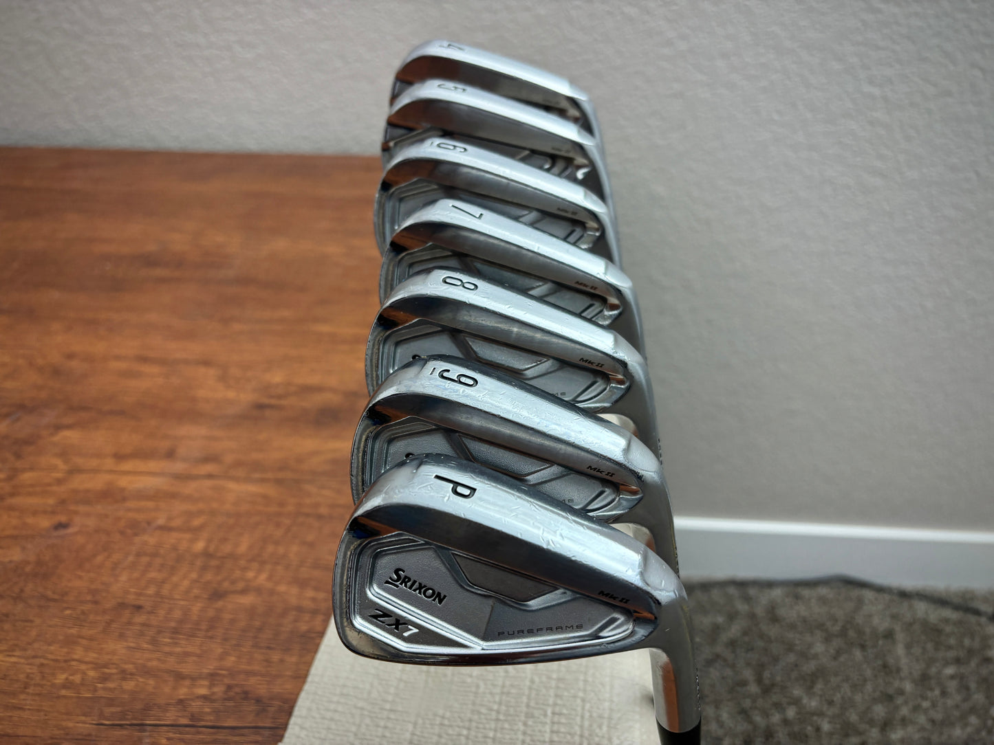 Srixon ZX5 Mkii / ZX7 Mkii Iron Set 4-PW / Project X LZ 6.5 X-Stiff