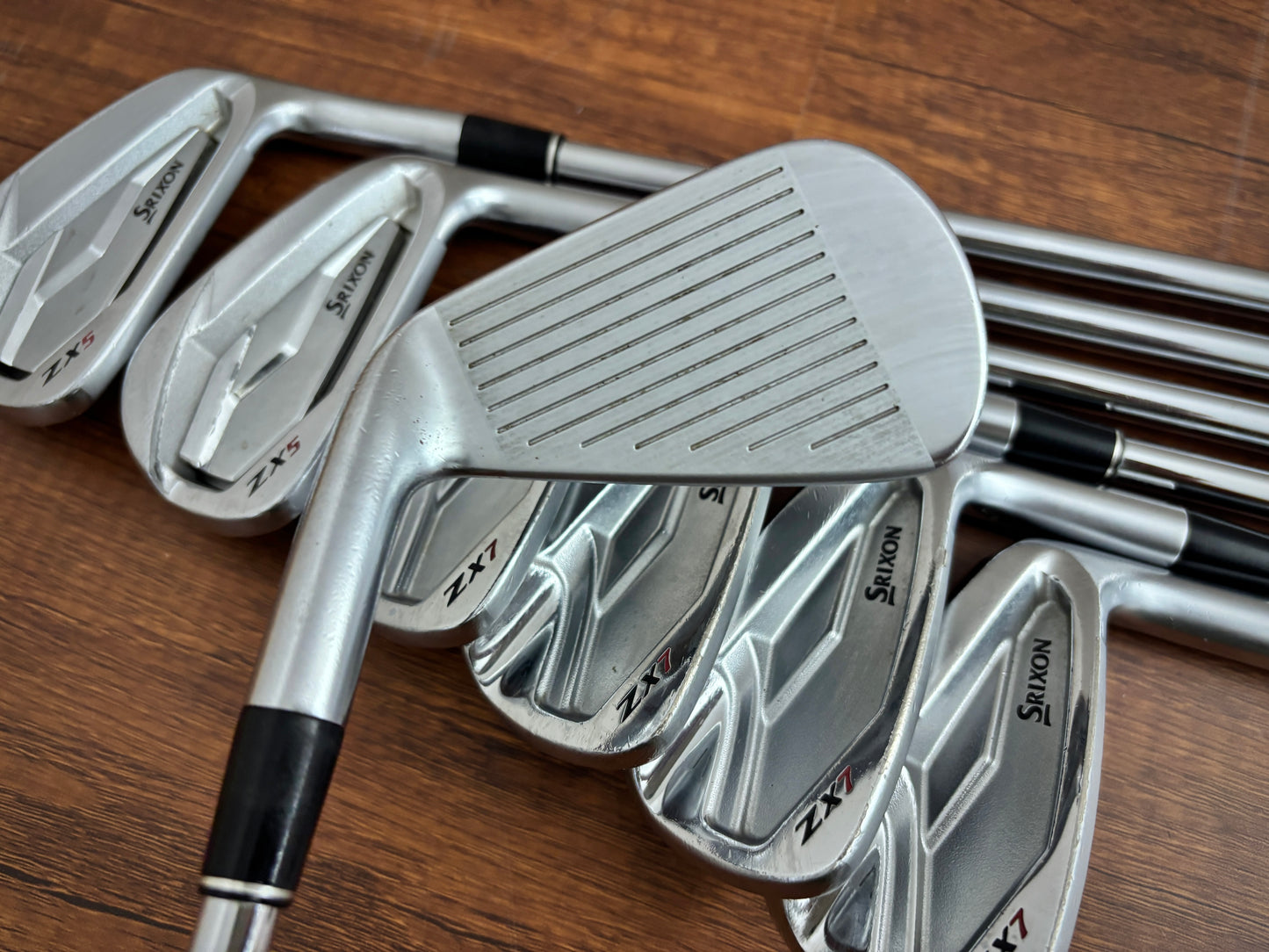 Srixon ZX5 / ZX7 Iron Set 4-PW / NS Pro 120 Stiff