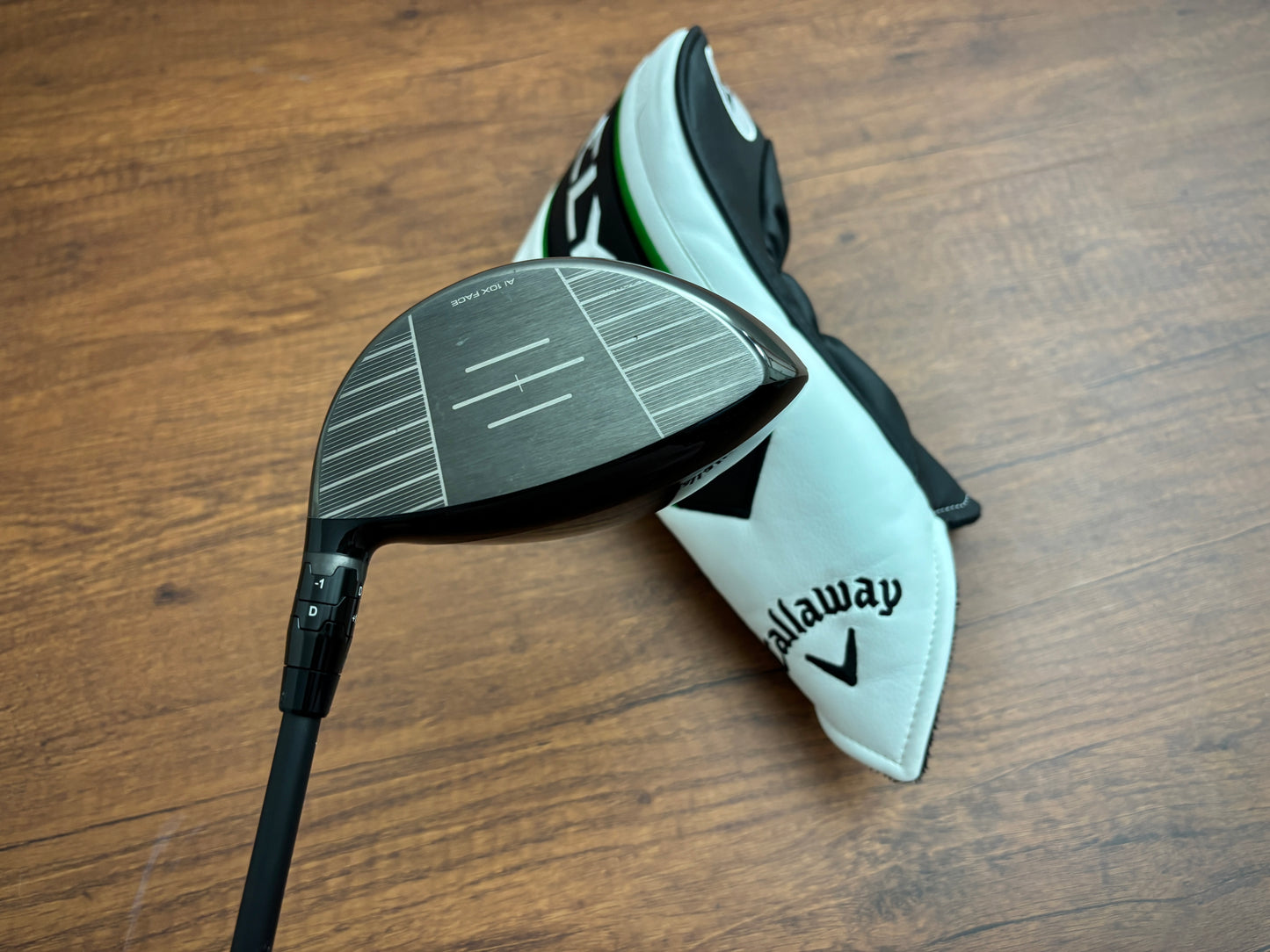 Callaway Elyte Triple Diamond Max Driver 9* + headcover / Stiff