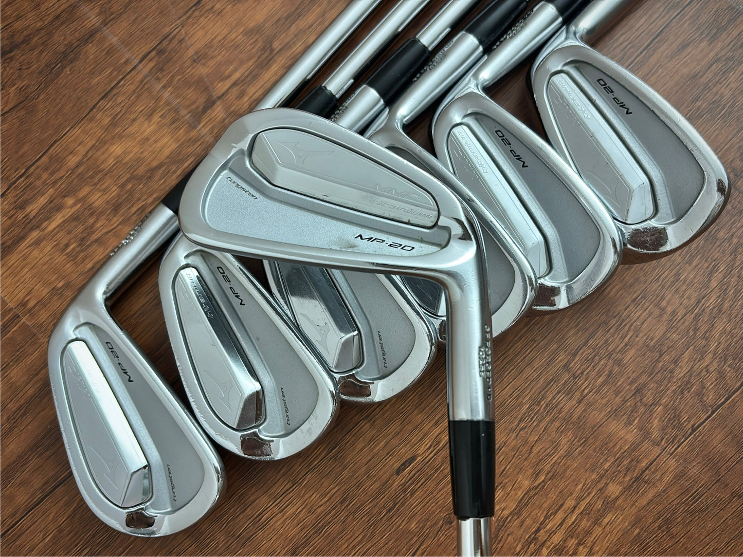 Mizuno MP-20 MMC Iron Set 4-PW / KBS Tour 120 Stiff