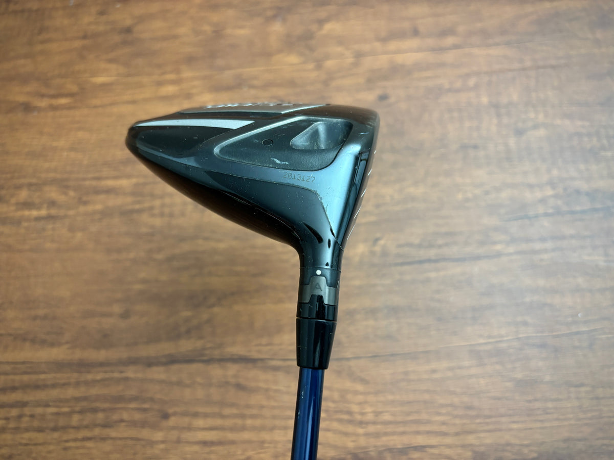 Titleist 910D2 Driver 9.5* / Stiff