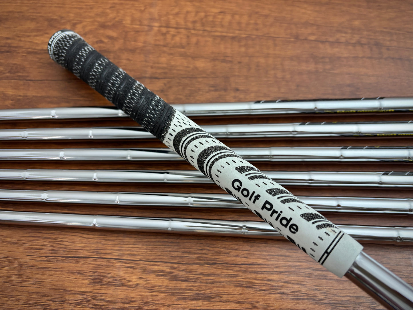 (+1”) *MINT* Srixon ZXi7 Iron Set 4-PW / Dynamic Gold S300 Stiff