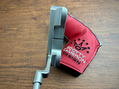 Titleist Scotty Cameron 2025 Studio Style Newport Putter 33" + headcover