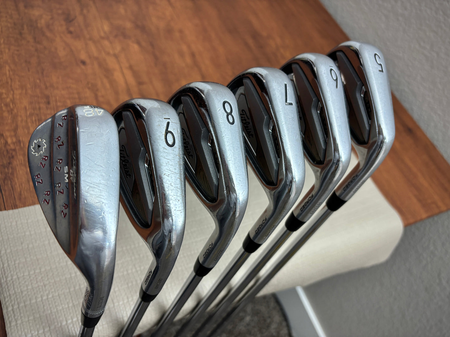 Titleist T100 Iron Set 5-PW / NS Pro 105 Stiff