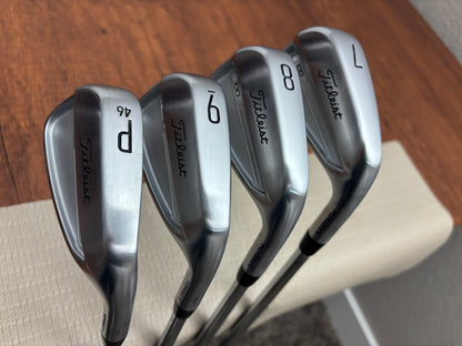 Titleist T100 ‘23 Iron Set 7-PW / Dynamic Gold S300 Stiff