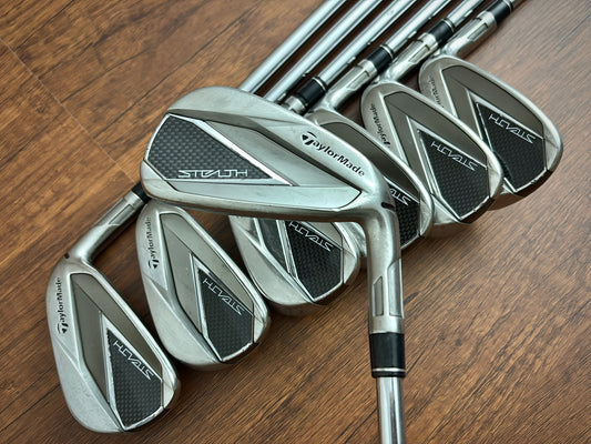 Taylormade Stealth Iron Set 5-AW / Dynamic Gold S300 Stiff