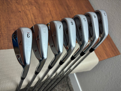 Nike VR Pro Combo Iron Set 3-9 / Dynamic Gold X100 X-Stiff